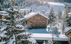 Alpina Lech - Geborgen in den Bergen